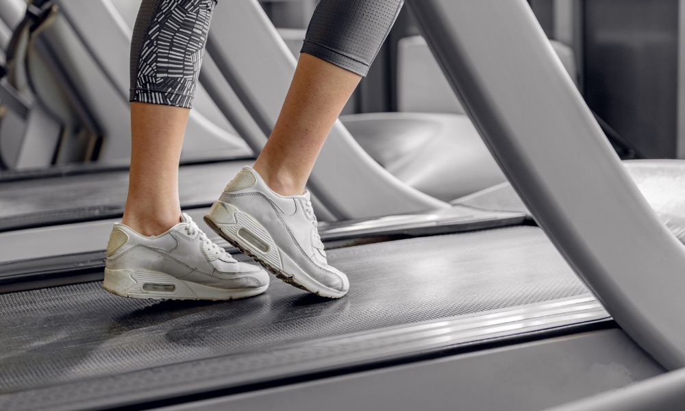 The Benefits of Incline Walking and How To Get Started