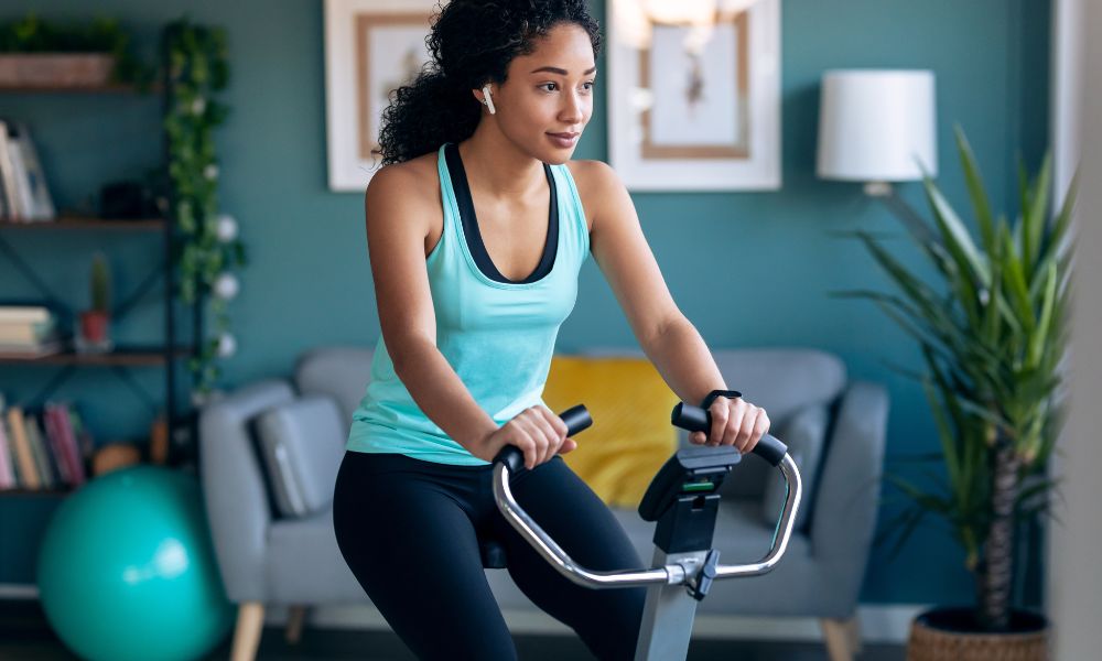 How To Improve Your Cardio With a Stationary Bike